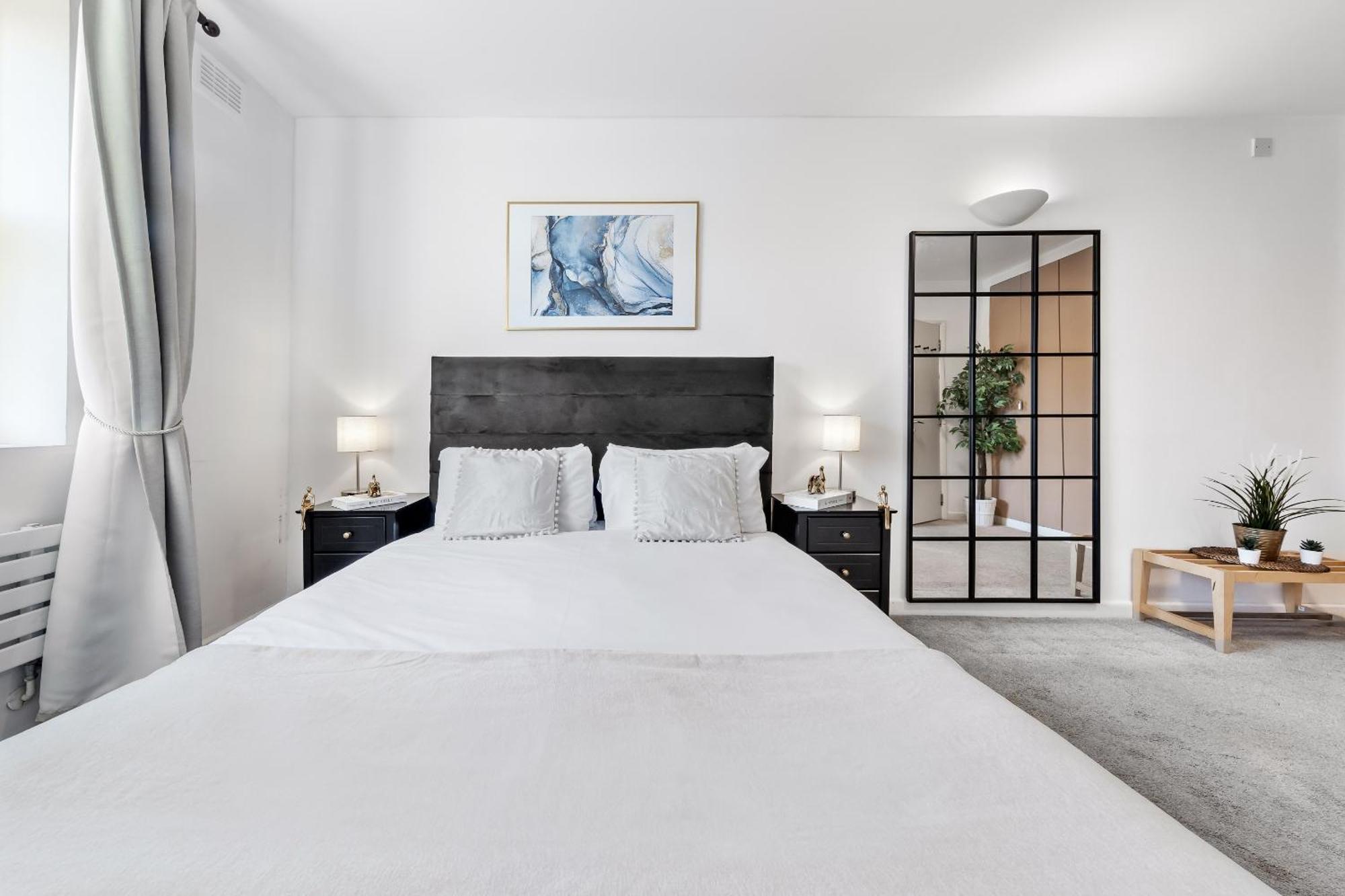 Charming Apartment By Hyde Park London Eksteriør billede