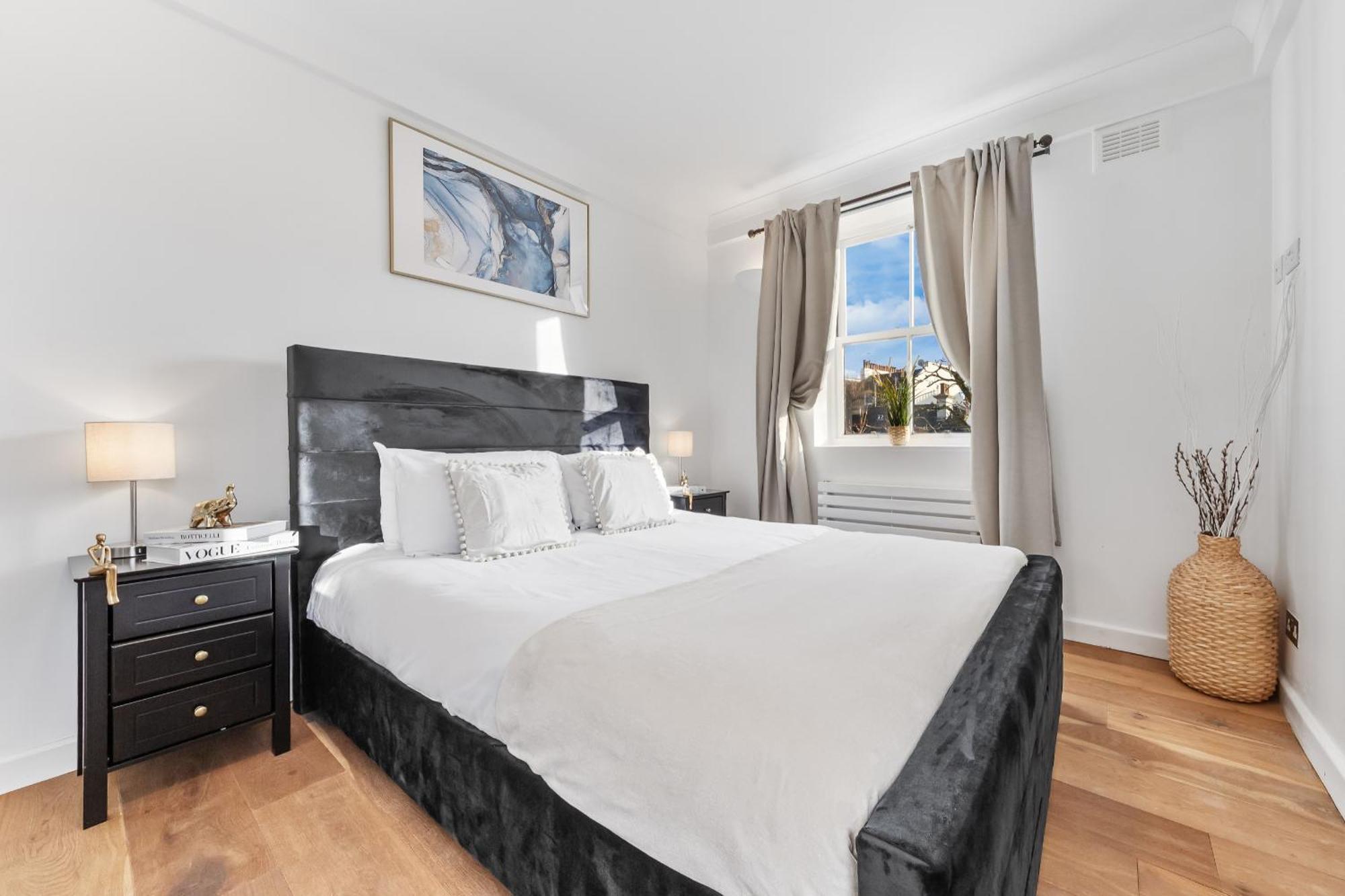 Charming Apartment By Hyde Park London Eksteriør billede