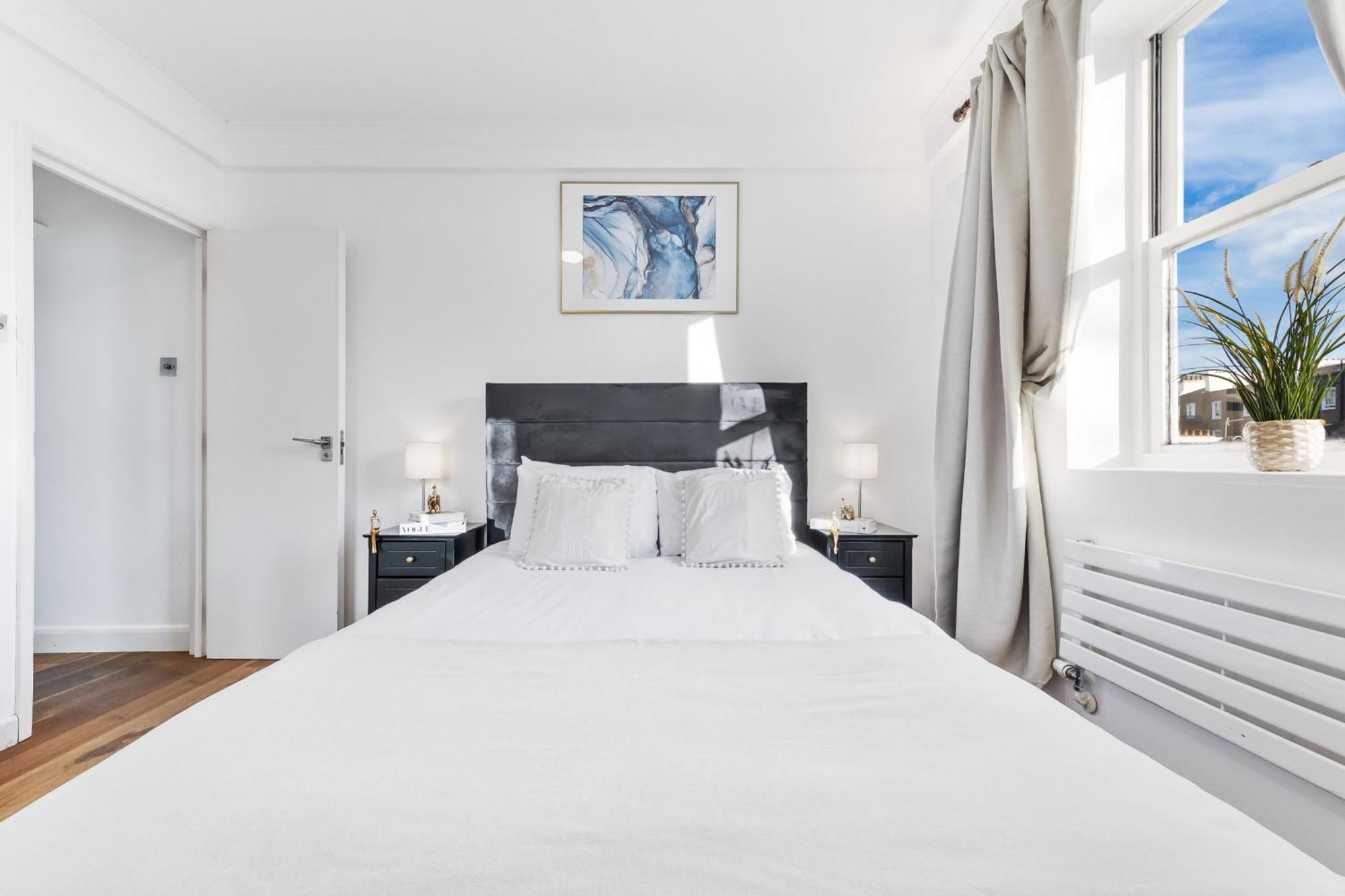 Charming Apartment By Hyde Park London Eksteriør billede
